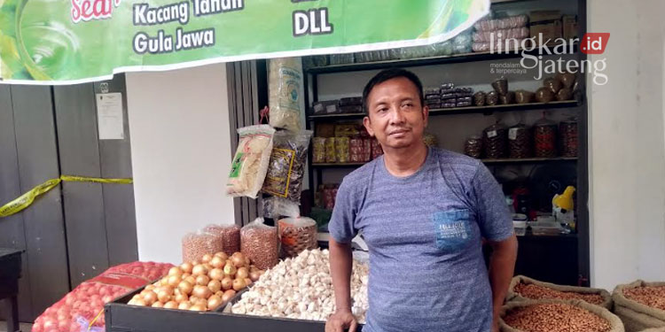 Lapak Kosong di Pasar Johar Baru Semarang, Omzet Pedagang Turun Drastis