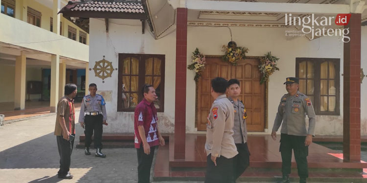 185 Polisi Disiapkan Jaga Perayaan Waisak 2023 di Kabupaten Semarang