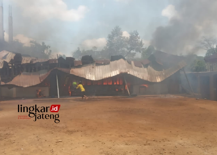 Kebakaran Hanguskan 3 Ruang Kelas Ponpes di Jambu Semarang