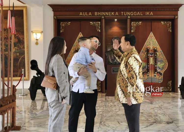 Prabowo Terima Kunjungan Influencer hingga Bintang Layar Lebar di Kantor Kemenhan