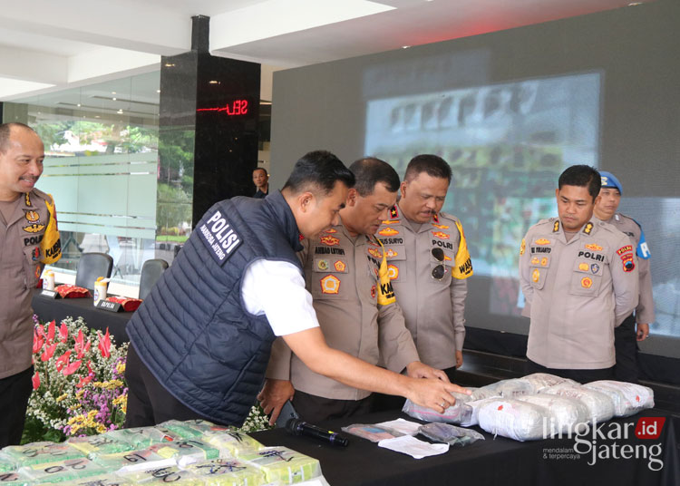 Peredaran Narkoba 52 Kilogram Sabu dan 35 Ribu Butir Ekstasi Terungkap di Jateng