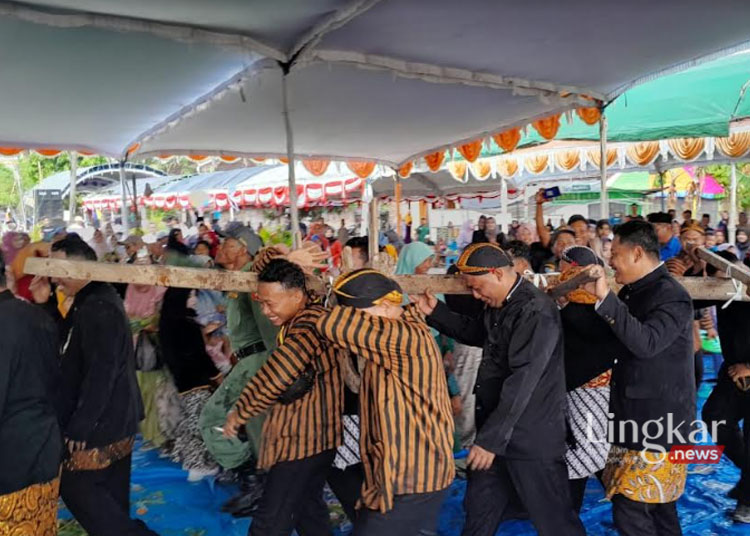 Bupati Demak Harap Tradisi Gebyur Dawet Desa Kunir Jadi Daya Tarik Wisatawan